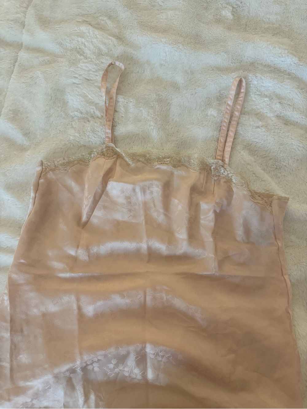 VERY RARE Dior Satin Lace tank in Light Pink with Cream Lace logo embellished - Picture 3 of 9